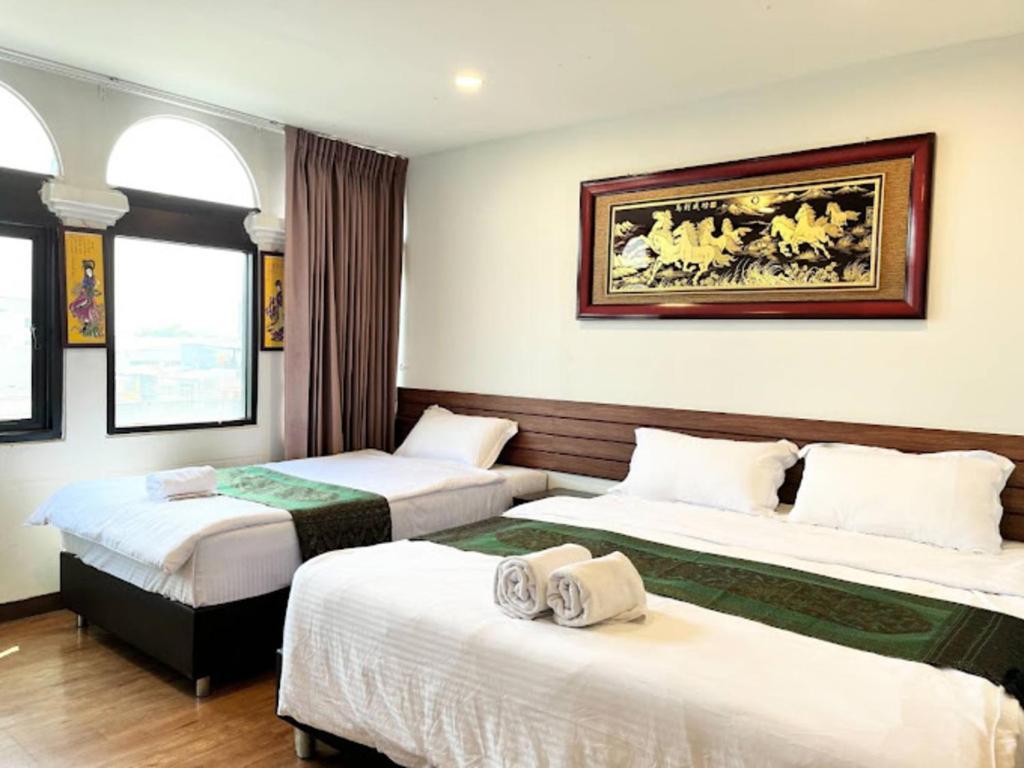 Longzhu Guesthouse Bangkok Exterior photo